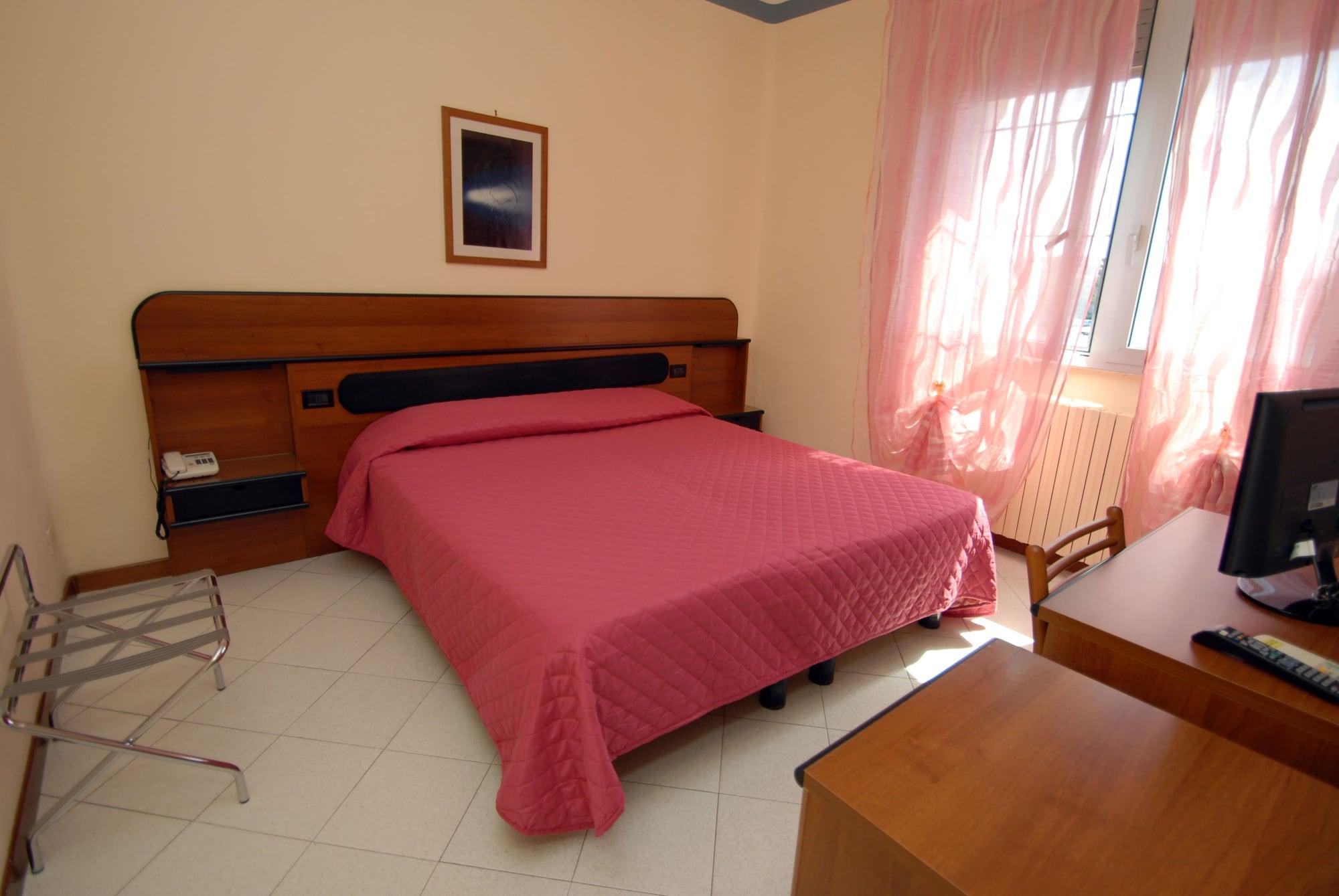 Hotel Baia Del Sorriso Castiglioncello Exterior foto