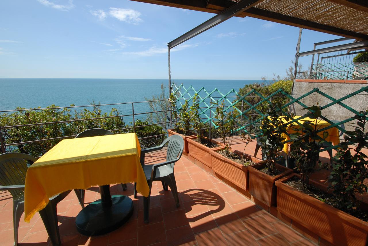 Hotel Baia Del Sorriso Castiglioncello Exterior foto