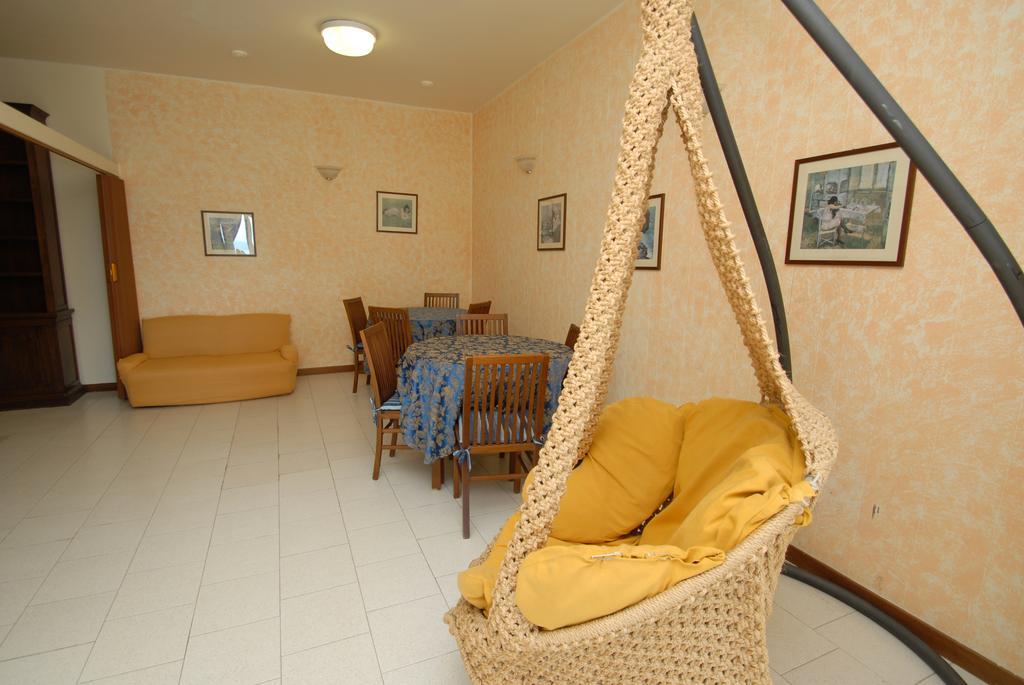 Hotel Baia Del Sorriso Castiglioncello Exterior foto